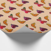 kleurrijke vlinders in perzik cadeaupapier (Hoek)