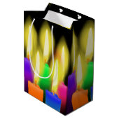 Kleurrijke vogelkaarsen op zwart medium cadeauzakje (Achterkant Gekanteld)