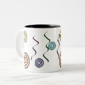 Kleurrijke vormen tweekleurige koffiemok (Voorkant links)