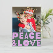 Kleurrijke Vrede & Liefde Groene Paarse Foto Feestdagenkaart (Staand voorkant)