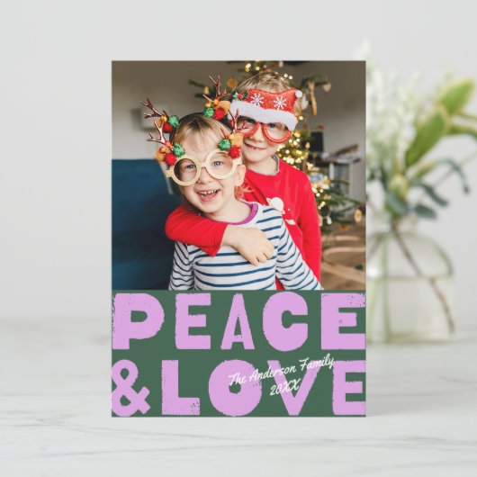 Kleurrijke Vrede & Liefde Groene Paarse Foto Feestdagenkaart (Staand voorkant)