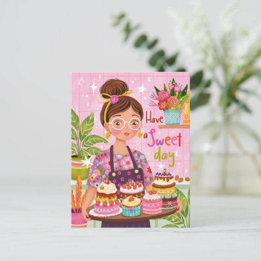 Kleurrijke vrouw met gebak Geïllustreerde verjaard Briefkaart (Staand voorkant)