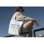 Kleurrijke vrouwelijke zomervibes in blauw en geel tote bag