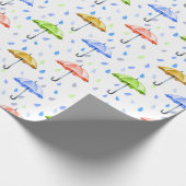 Kleurrijke Waterverf Paraplu's en Regendruppels He Cadeaupapier (Hoek)