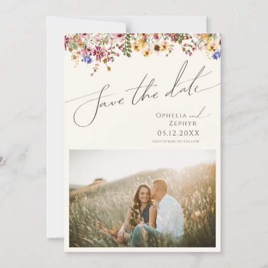Kleurrijke wilde bloem | Beige Save the Date Magnetische Uitnodiging (Voorkant)