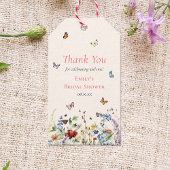 Kleurrijke wilde bloemen en botervliegen cadeaulabel