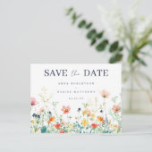 Kleurrijke Wildflower Wedding Save the Date Briefk Uitnodiging Briefkaart (Staand voorkant)