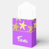 Kleurrijke zeester op paars bedankdoosjes (Geopend)