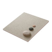 Kleurrijke Zen Stones op Zand Achtergrond Tegeltje (Zijkant)
