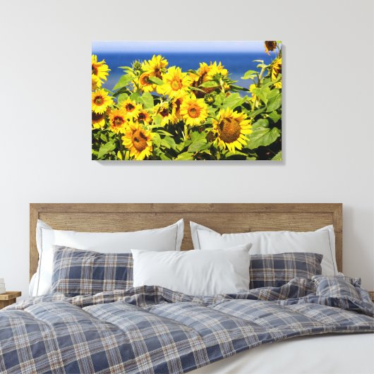 Kleurrijke zonnebloem in bloei canvas afdruk (Insitu (Slaapkamer))