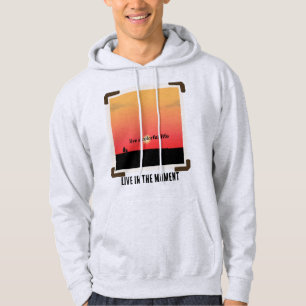 Kleurrijke zonsondergangen met moderne tekst hoodie