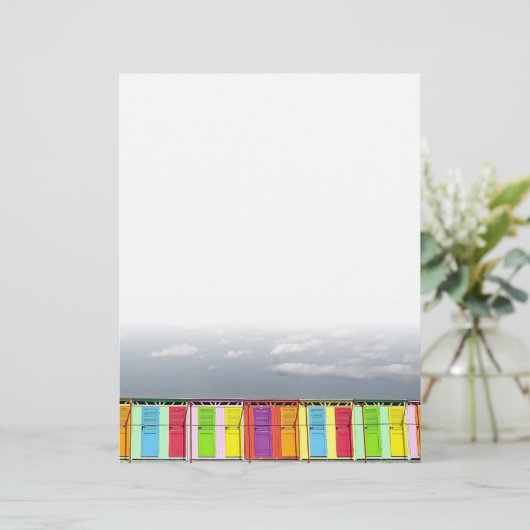 Kleurrijke zwemhutten Letterhead (Staand voorkant)