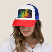 Kleurverf plastic trucker pet (In situ)