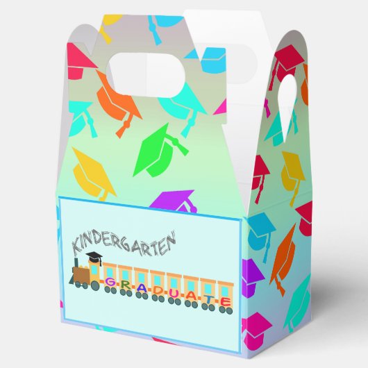 Kleuterschool Afstuderen Pet en Schattigee trein Bedankdoosjes (Geopend)