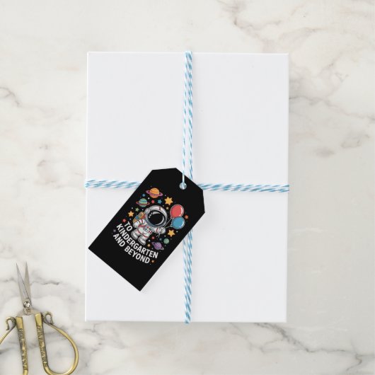 Kleuterschool En Verder Ruimtevaarder Ruimte  Cadeaulabel (Met Touw)