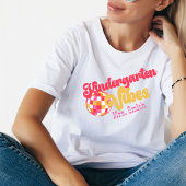 Kleuterschool Vibes Aangepaste naam Tshirt