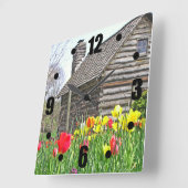 KLIK/ "OUDE LOGCABIN EN TULIPS" VIERKANTE KLOK (Hoek)