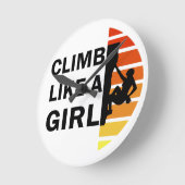 Klimmen als een meisje rotsklimmen vrouw ronde klok (Hoek)