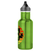 Klimmen als een meisje rotsklimmen vrouw waterfles (Rechts)