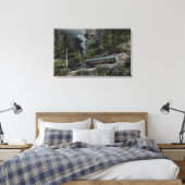 Klimmende cogumwieltrein canvas afdruk (Insitu (Slaapkamer))