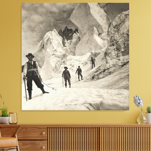 Klimmers onder de gevaarlijke serac - Mt. Blanc 19 Canvas Afdruk (Insitu (Woonkamer))