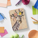 Klimt Giraffe | Bodemteelt iPad Pro Cover<br><div class="desc">Deze afbeelding bevat een zoete giraf geadorbeerd in een kroon van bloemen | door Victoria Borges. Afbeelding-ID: 128245GG</div>