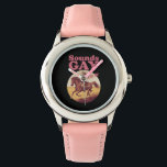 Klinkt Homoseksueel Ik Ben In Lesbische Westerse P Horloge<br><div class="desc">Klinkt Homoseksueel Ik Ben In Lesbische Westerse Pride Progressie Subtiele LGBTQ Cadeau</div>