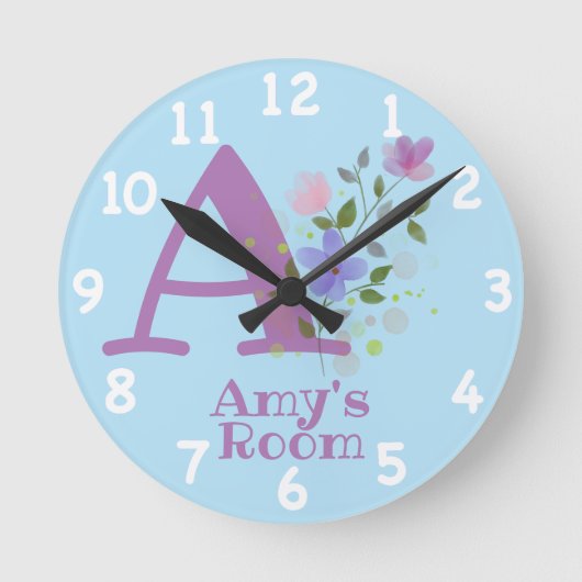 Klok in een bloemontwerp met naam Amy (Voorkant)