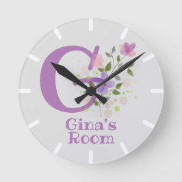 Klok in een bloemontwerp met naam Gina & Initiaal