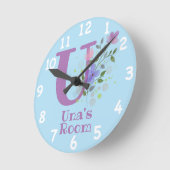 Klok in een Floral Ontwerp met Naam & Initiaal (Hoek)