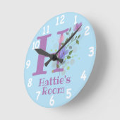 Klok in een Floral Ontwerp met Naam & Initiaal (Hoek)