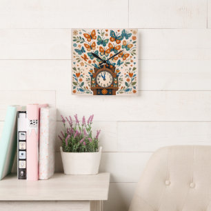 Klok in Volkskunststijl Vlinder voor aan de Muur