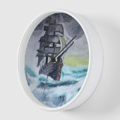 Klok met een schip. Schip op een stormachtig zee (Hoek)