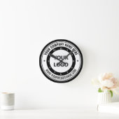 Klok met logo Upload uw logo Voeg tekst naam info  (Huis)