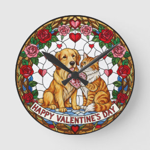 Klok met namaak glas-in-lood met hond en kat