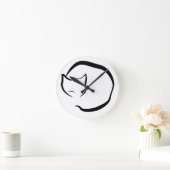 Klok met slaapkat in vier regels (Huis)