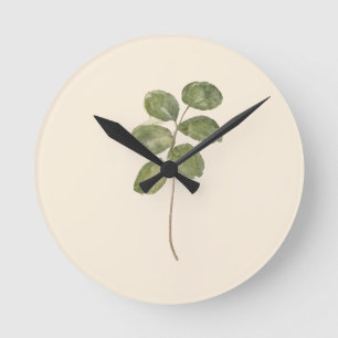 Klok met vintage geperste botanische eucalyptusbla