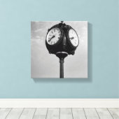Klok op Route 66 Canvas Afdruk (Insitu (Houten vloer))