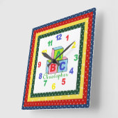 Klok van het kind (OM HET EVEN WELKE NAAM) met Aan (Hoek)