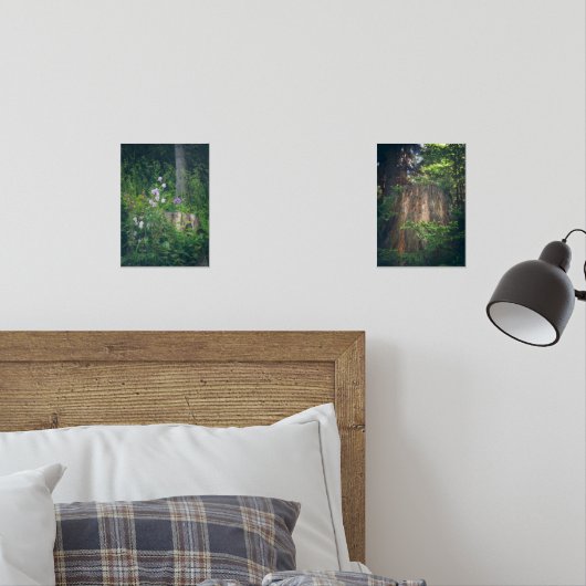Klokbloemen en een boomstronk in het zomerbos muurkunst sets (Slaapkamer)
