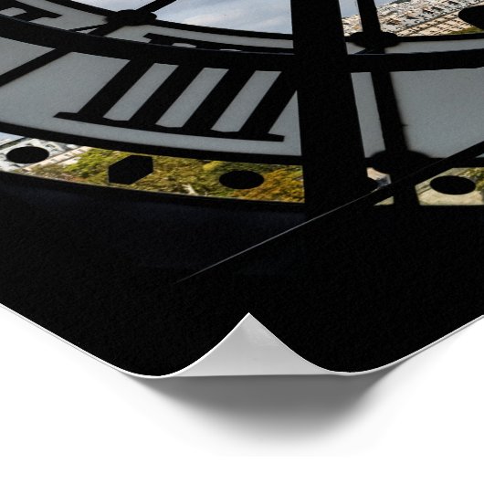 Klokje voor reuzenglas bij Musée d'Orsay - Parijs Poster (Hoek)