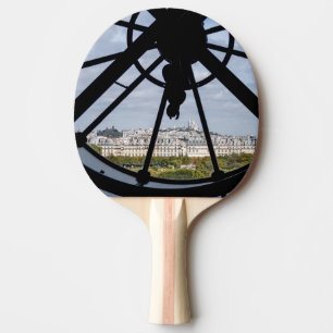 Klokje voor reuzenglas bij Musée d'Orsay - Parijs Tafeltennisbatje