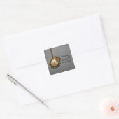 klokkenluiers, grijs vierkante sticker (Envelop)