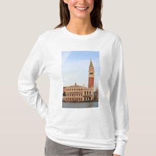 Klokkentoren, Piazza San Marco, Venetië T-shirt