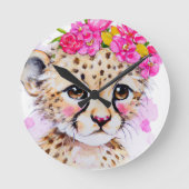 Klokklooster Baby Cheetah met roze bloem Ronde Klok (Voorkant)