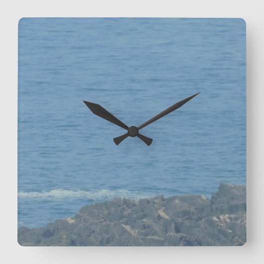 KLOKKUNST EN DESIGN VIERKANTE KLOK (Voorkant)