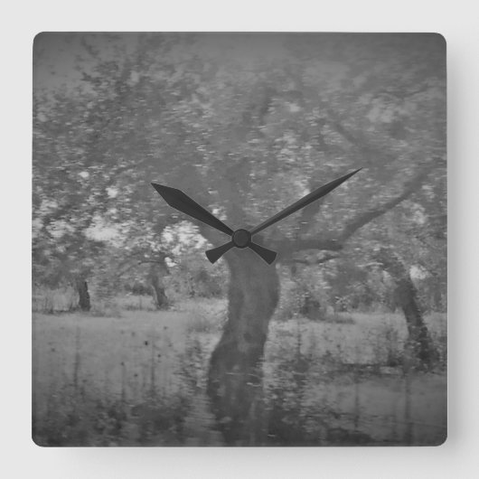 KLOKKUNST EN DESIGN VIERKANTE KLOK (Voorkant)