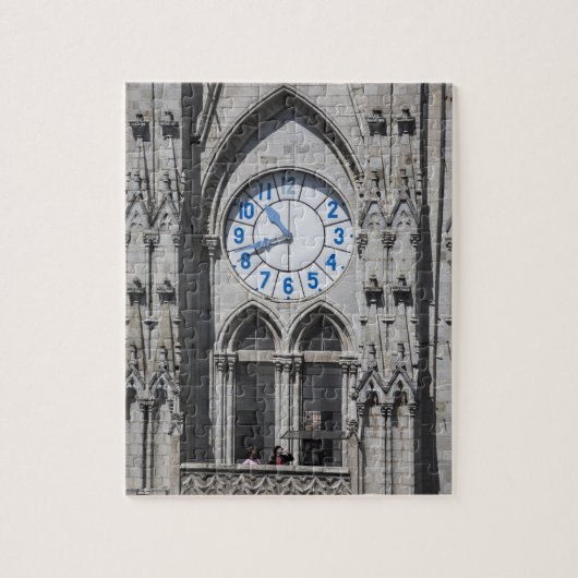 Kloktorens bij de Nationale Basiliek, Ecuador Legpuzzel (Verticaal)