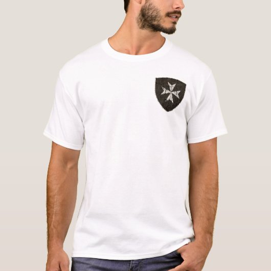 Knachten Hospitaller Cross, verstoord T-shirt (Voorkant)