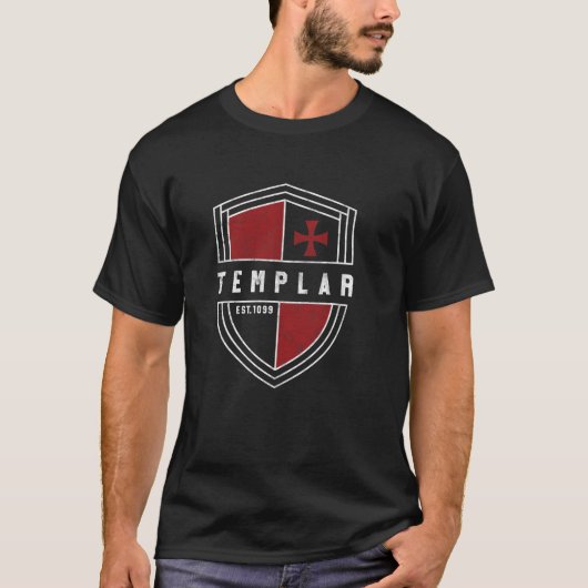 Knachten Templar Cross en Shield  Medieval T-shirt (Voorkant)